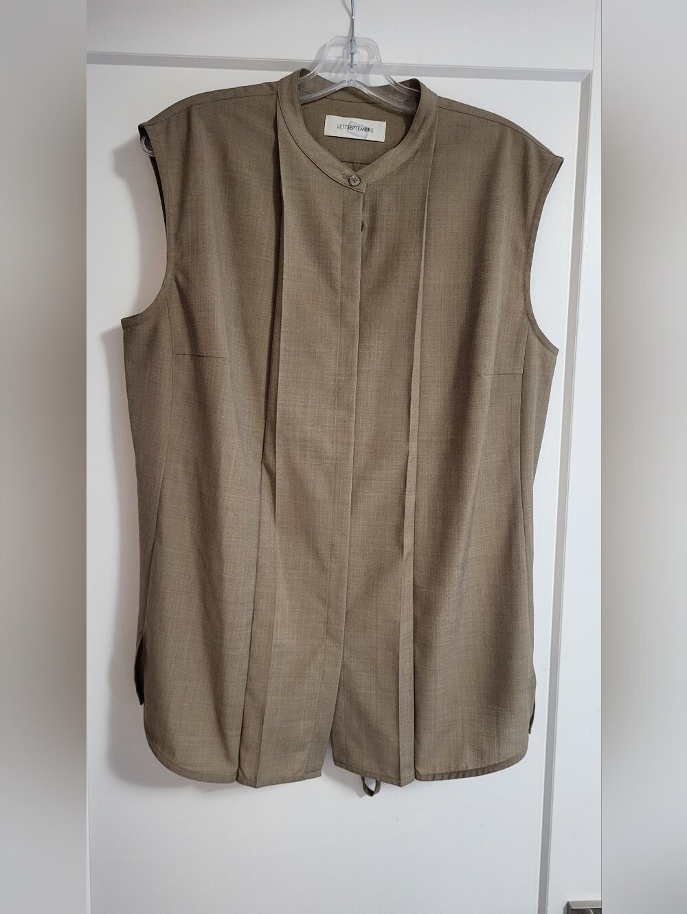 LE17SEPTEMBRE Sleeveless Long Vest in Olive Taupe